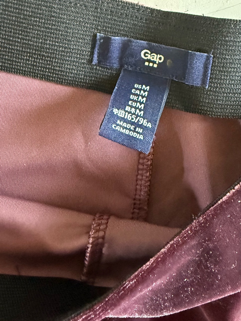 GAP Velvet Circle Skirt in Plum - Picture 2 of 3